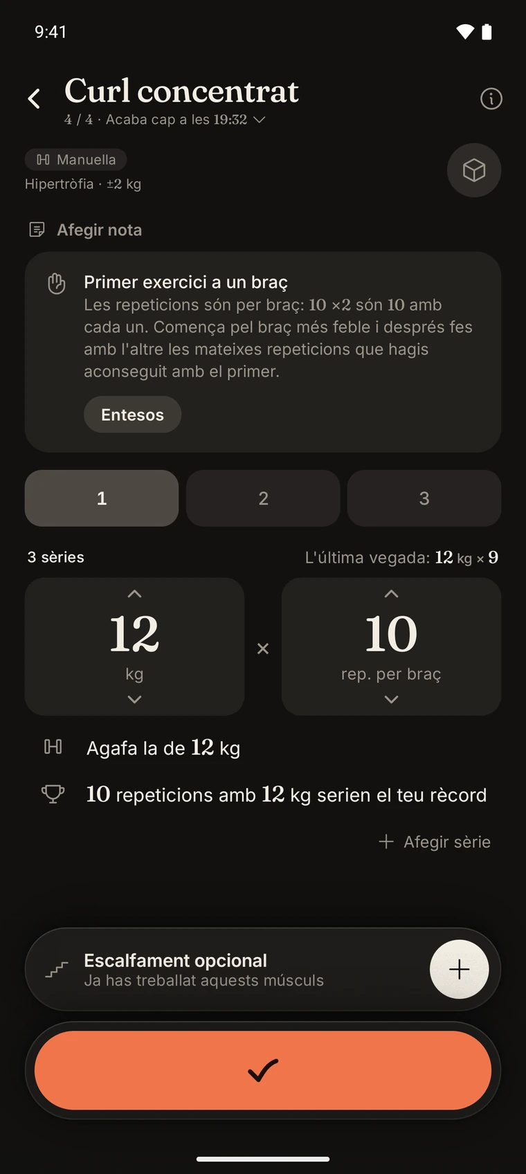 Un consell de l'Iro sobre el costat més feble en un curl concentrat.