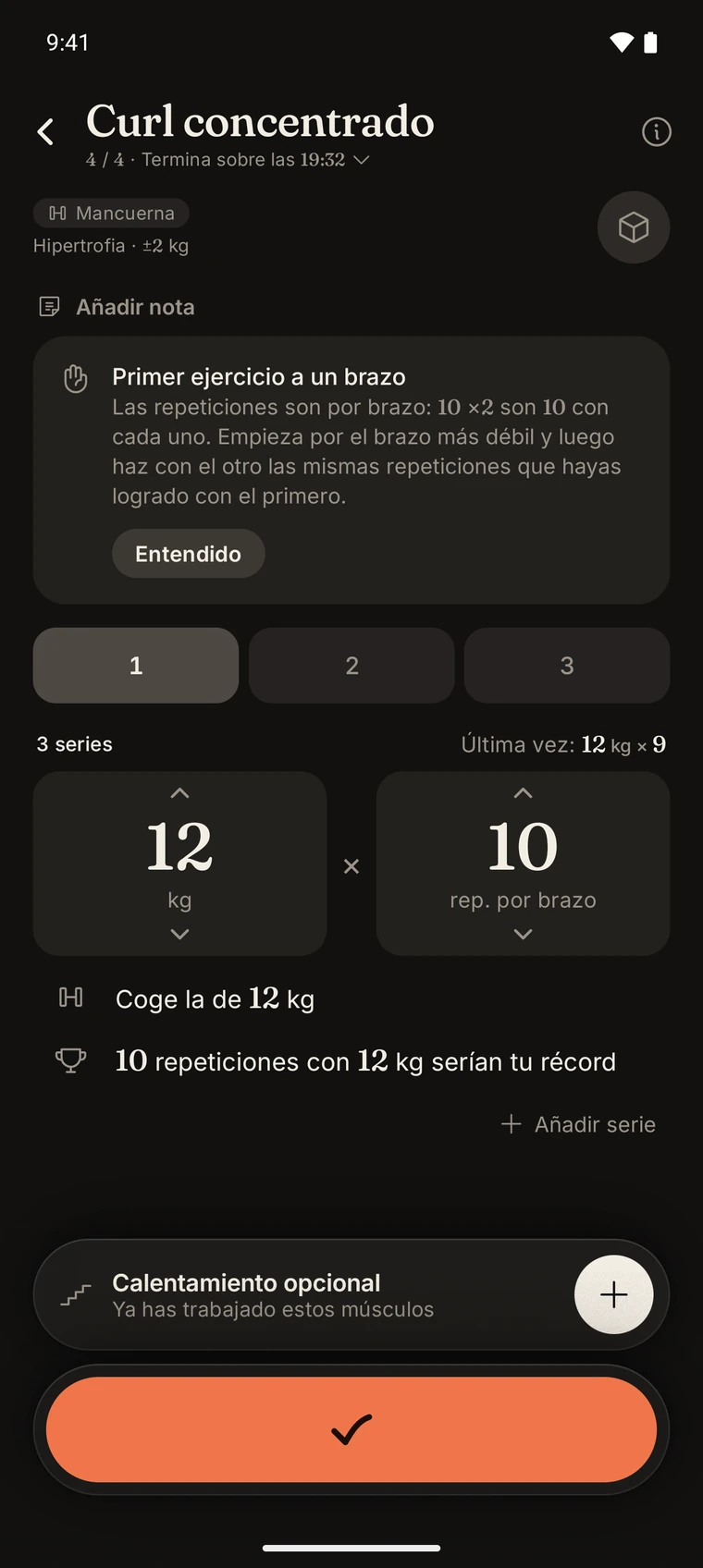 Un consejo de Iro sobre el lado más débil en un curl concentrado.